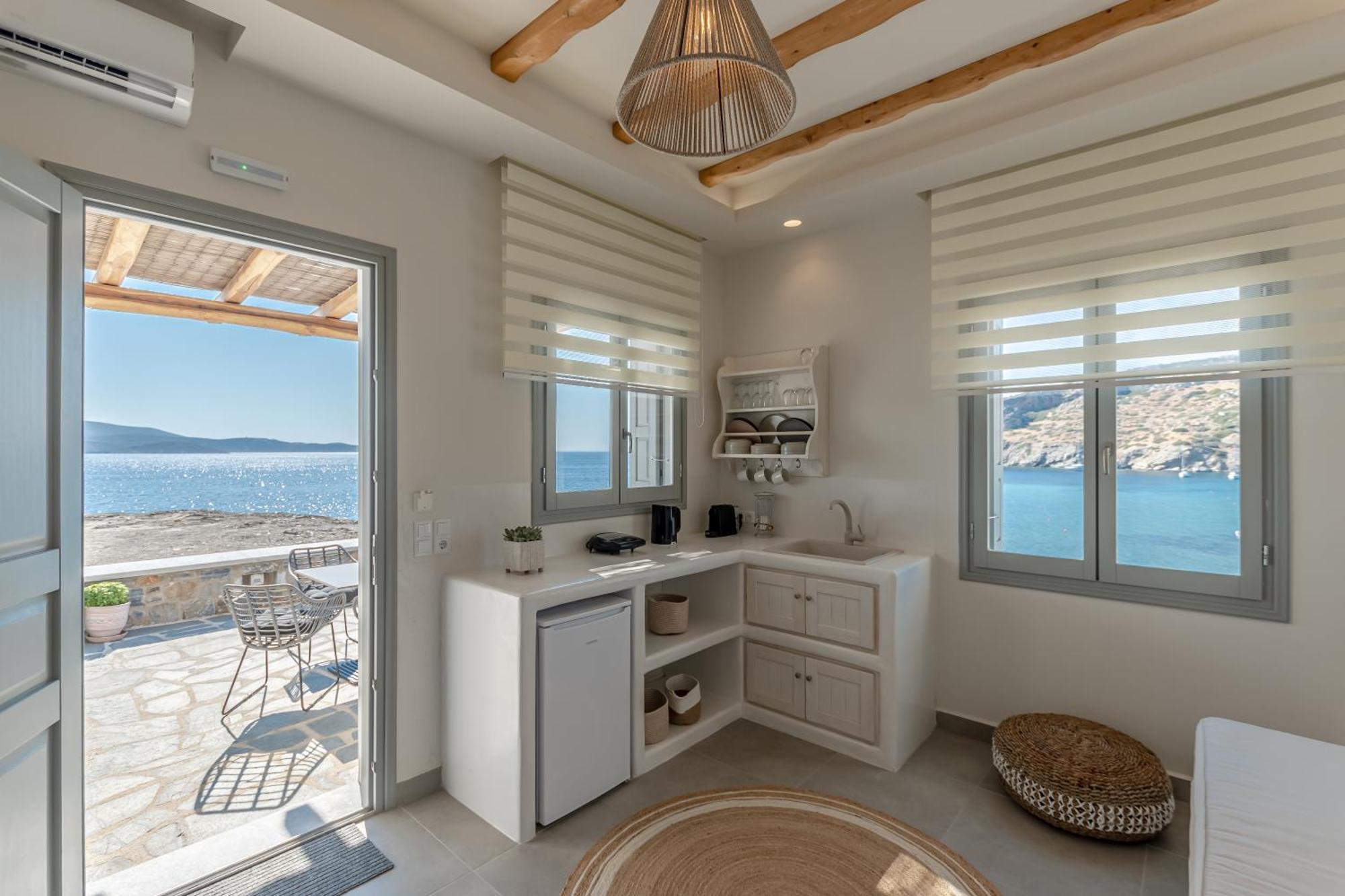 Porto Dema Luxury Suites Схинуса Экстерьер фото